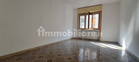 2 bedrooms Apartment in Milan, Italy No. 378256 2