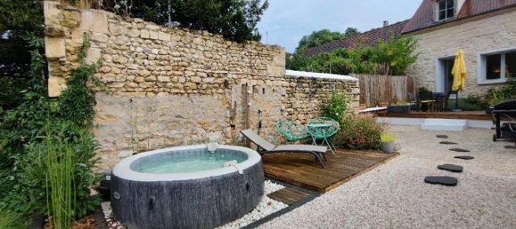 3 bedrooms House in Nesles-la-Vallee, France No. 179352 12