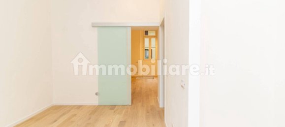 1 bedroom Apartment in Milan, Italy No. 249792 16