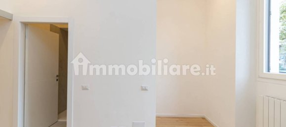 1 bedroom Apartment in Milan, Italy No. 249792 13