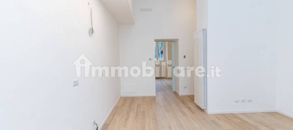 1 bedroom Apartment in Milan, Italy No. 249792 8