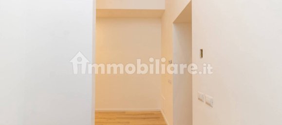 1 bedroom Apartment in Milan, Italy No. 249792 25
