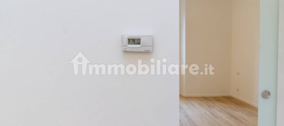 1 bedroom Apartment in Milan, Italy No. 249792 10