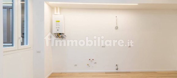 1 bedroom Apartment in Milan, Italy No. 249792 5