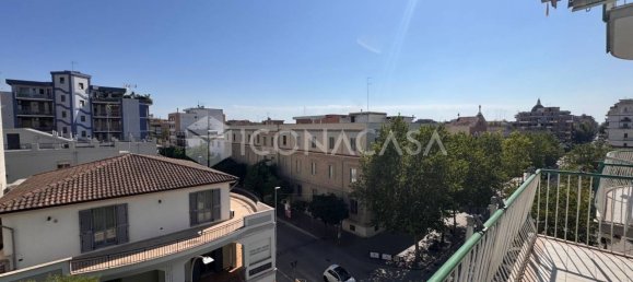 Apartamento de 4 habitaciónes en Cerignola, Italy No. 373859 15