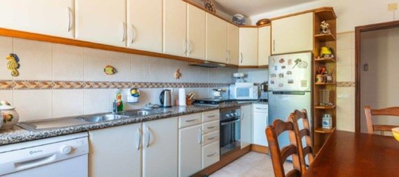 4 bedrooms House in Guia, Portugal No. 191680 25