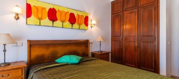 4 bedrooms House in Guia, Portugal No. 191680 13