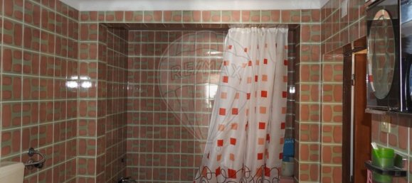 3 Schlafzimmer Haus in Santo Antonio das Areias, Portugal, Nr. 181319 14