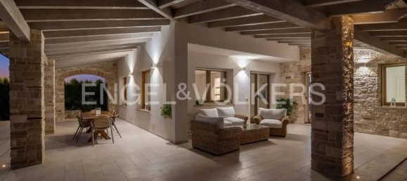4 Schlafzimmer Villa in Carmiano, Italy, Nr. 126293 4