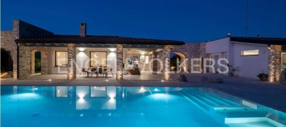 4 Schlafzimmer Villa in Carmiano, Italy, Nr. 126293 2