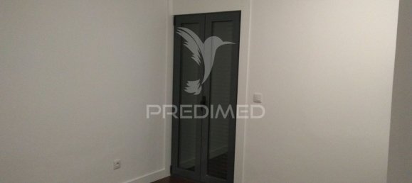4 bedrooms Apartment in Porto, Portugal No. 78902 18
