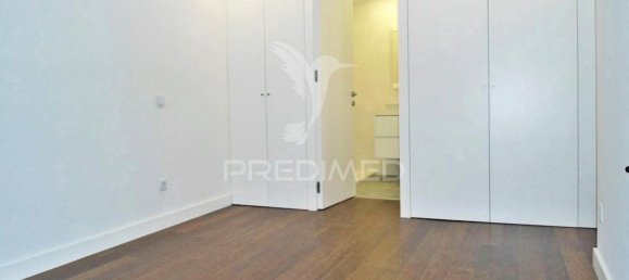 4 bedrooms Apartment in Porto, Portugal No. 78902 32