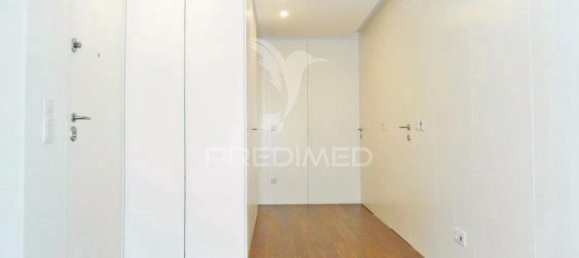4 bedrooms Apartment in Porto, Portugal No. 78902 35