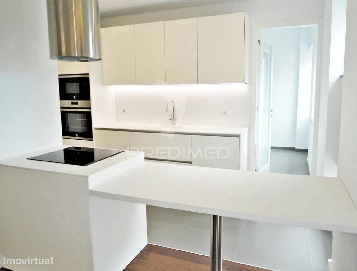 4 bedrooms Apartment in Porto, Portugal No. 78902