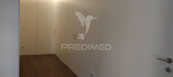 4 bedrooms Apartment in Porto, Portugal No. 78902 9