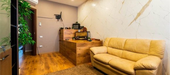 Дом с 3 комнатами в Селарджус, Италия № 256971 4