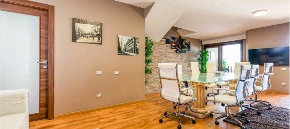 Дом с 3 комнатами в Селарджус, Италия № 256971 14