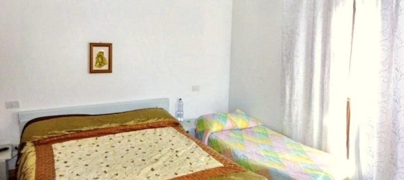 1 bedroom Apartment in Monte Roberto, Italy No. 293121 2