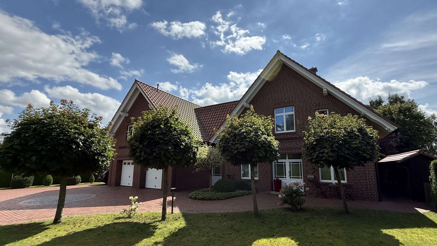 Casa de 2 dormitorios en Oldenburg, Germany No. 241077