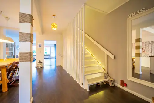 3 bedrooms Townhouse in Eimsbuttel, Germany No. 324928