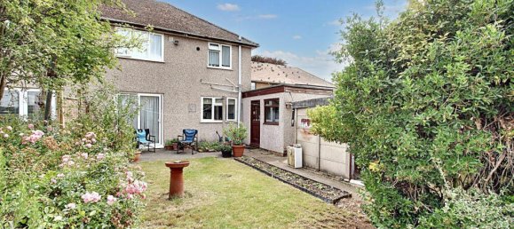 3 bedrooms House in Hayes, United Kingdom No. 5069 10