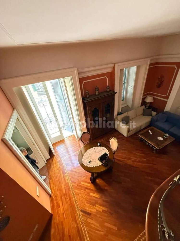 5 bedrooms Apartment in Campobasso, Italy No. 341557