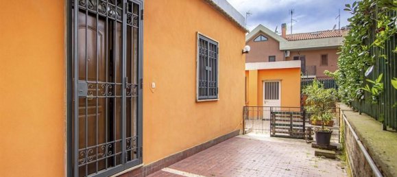 Apartamento de 3 divisões em Poli, Italy N.º 30932 56