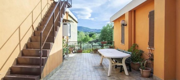 Apartamento de 3 divisões em Poli, Italy N.º 30932 100
