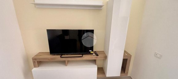 2 rooms Apartment in Monza, Italy No. 269760 6