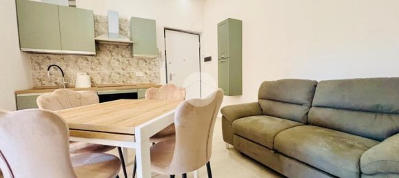 2 rooms Apartment in Monza, Italy No. 269760 9