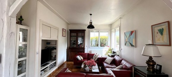 4 bedrooms House in Viarmes, France No. 175550 3