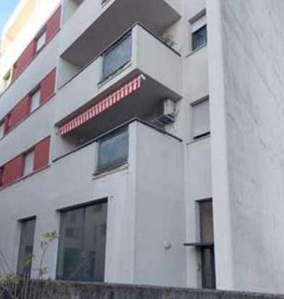  عقار تجاري في Brescia, Italy 168متر مربع رقم 359655