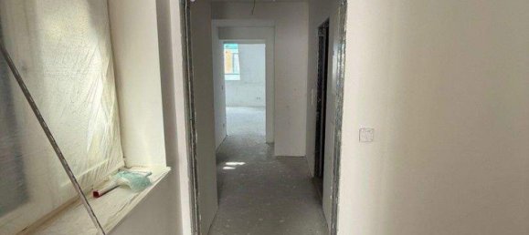 2 rooms Apartment in Vienna, Austria No. 130995 4