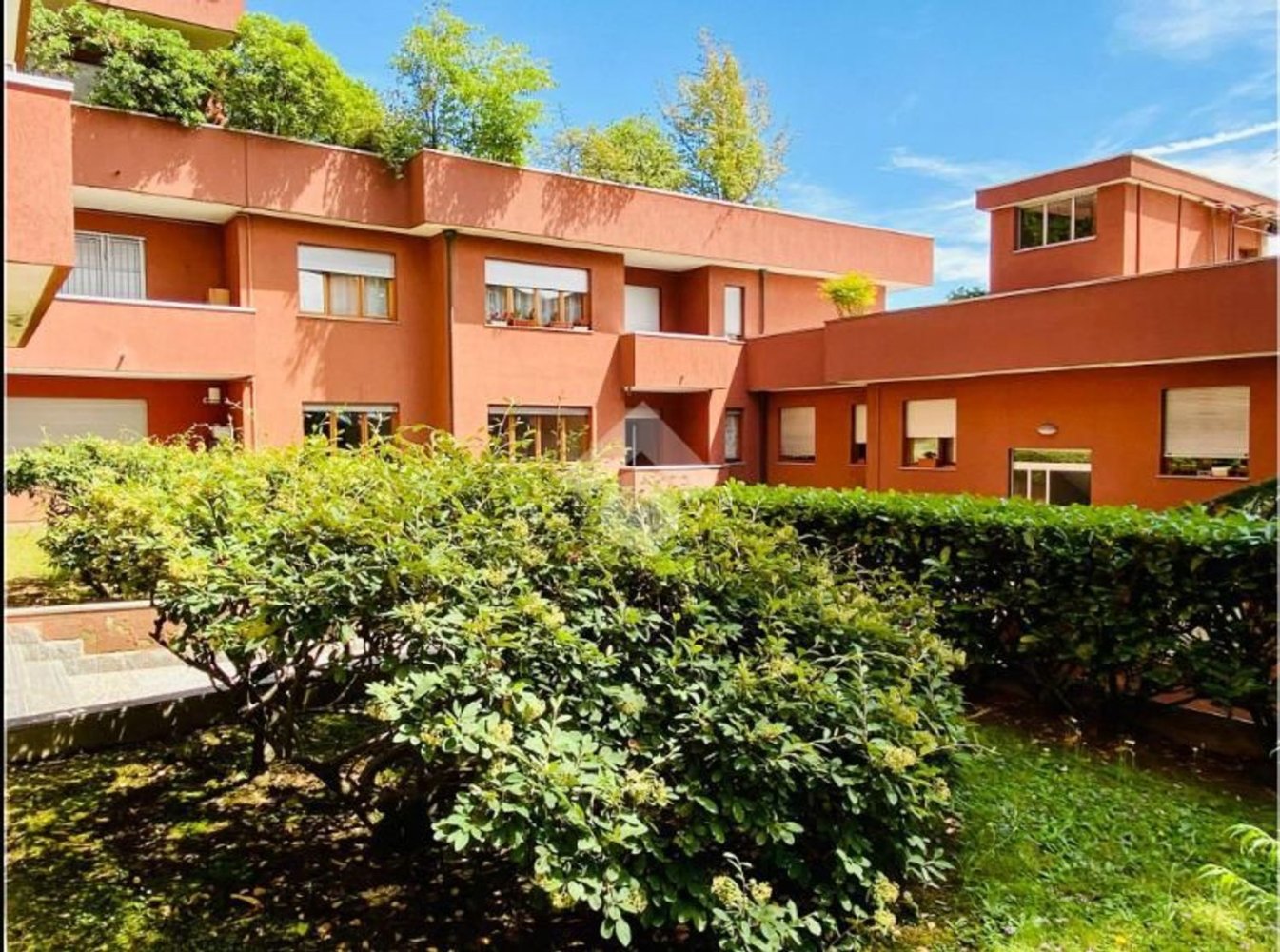 Квартира с 3 спальнями в Комо, Италия № 313807