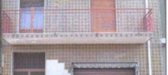 2 bedrooms Apartment in Giarre, Italy No. 290740 2