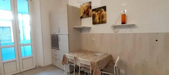 Apartamento de 2 habitaciónes en Turin, Italy No. 30098 3