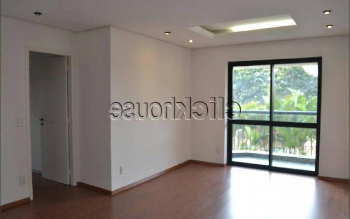 3 bedrooms Apartment in Sao Paulo, Brazil No. 447739
