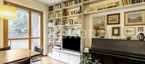 3 bedrooms Apartment in Rivoli, Italy No. 53279 7