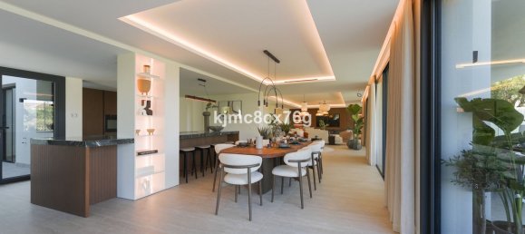 6 bedrooms Villa in Marbella, Spain No. 146269 5