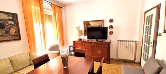 1 bedroom Apartment in Rome, Italy No. 296577 4