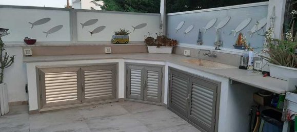 Propiedad comercial de 4 dormitorios en Aradippou, Cyprus No. 17680 3