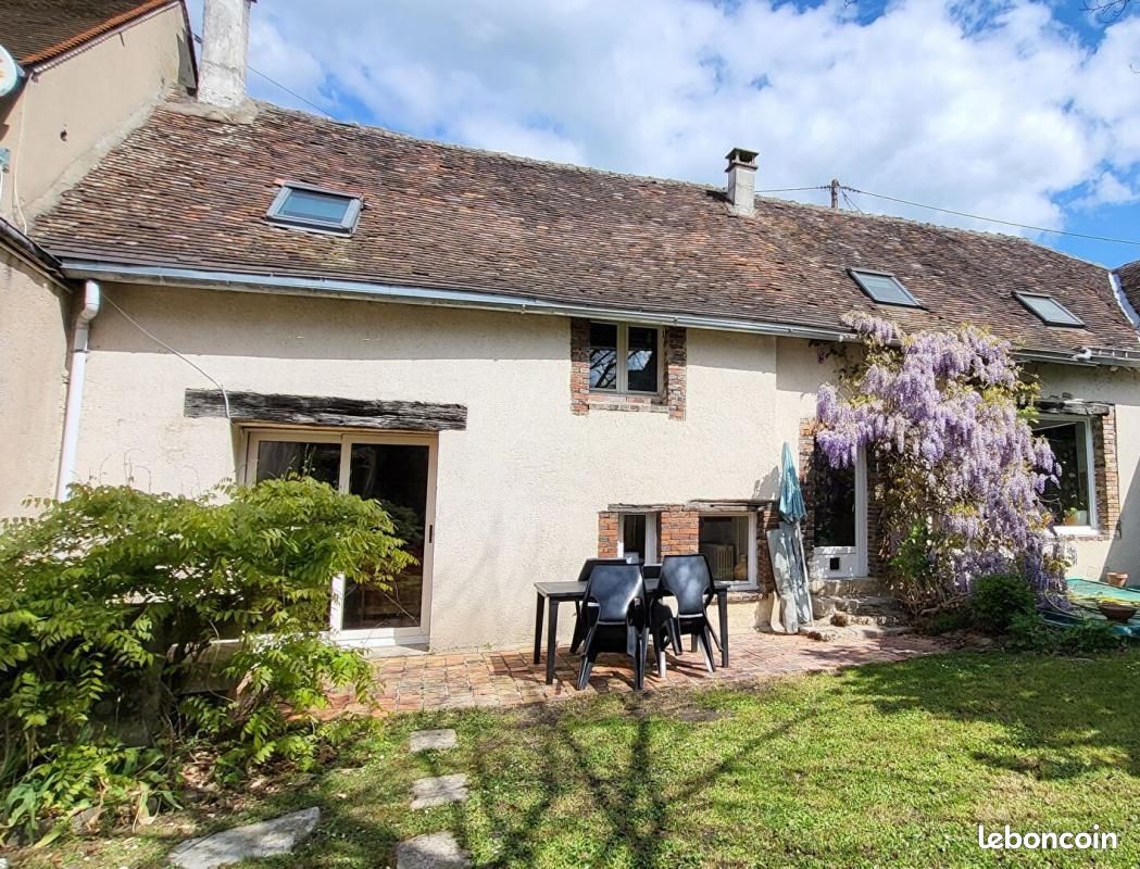 4 bedrooms House in Ferrieres-en-Gatinais, France No. 40361