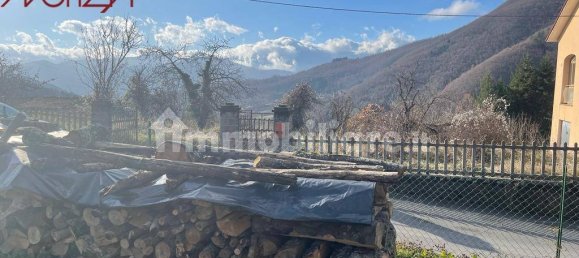 3 bedrooms House in Sillano Giuncugnano, Italy No. 62132 12