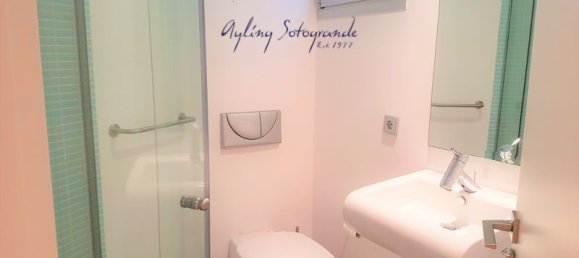 5 غرف نوم منزل في Cadiz, Spain رقم 29204 29