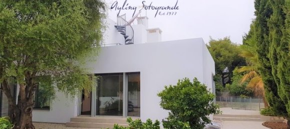 5 غرف نوم منزل في Cadiz, Spain رقم 29204 43