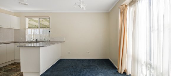 Casa de 3 dormitorios en Coombabah, Australia No. 382 4