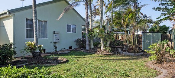 Casa de 3 dormitorios en Coombabah, Australia No. 382 12