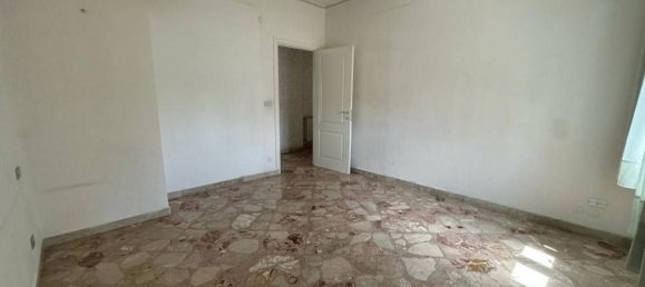 5 Schlafzimmer Wohnung in Palermo, Italy, Nr. 376643 14