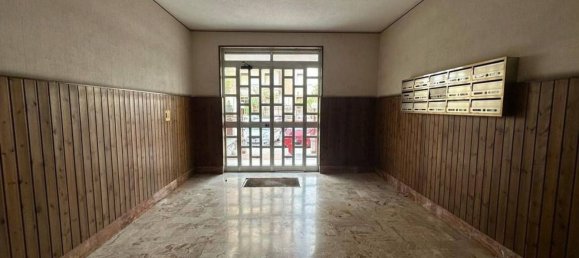5 Schlafzimmer Wohnung in Palermo, Italy, Nr. 376643 2