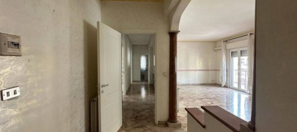 5 Schlafzimmer Wohnung in Palermo, Italy, Nr. 376643 25